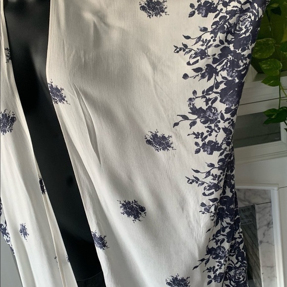 Altar’d State Kimono, Caftán swimsuit cover up flowy boho Vacation boho Sz Small - Picture 5 of 10